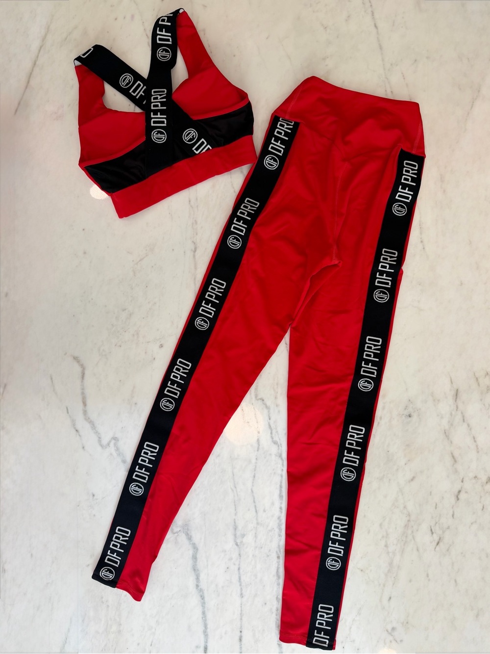 DF.ORIGINAL Designed for Fitness PRO Red Leggings & Sports Bra Set XS/S - Picture 8 of 14